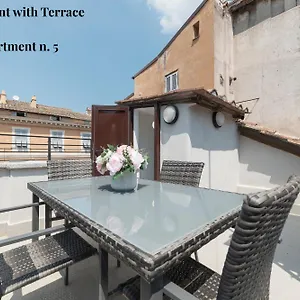  Apartment Cs Exclusive Campo De Fiori Palace